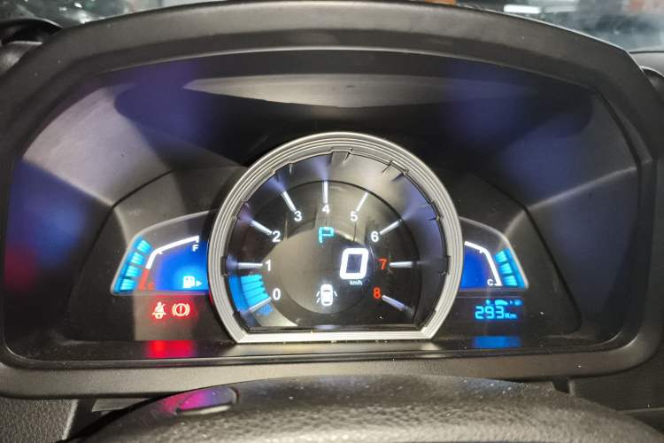 Used Luxgen U6 SUV 2014 2.0T ZhiZun Model