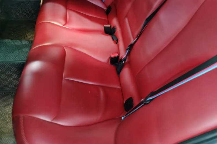 Used BMW 3 Series 2015 316Li Fashion Model

