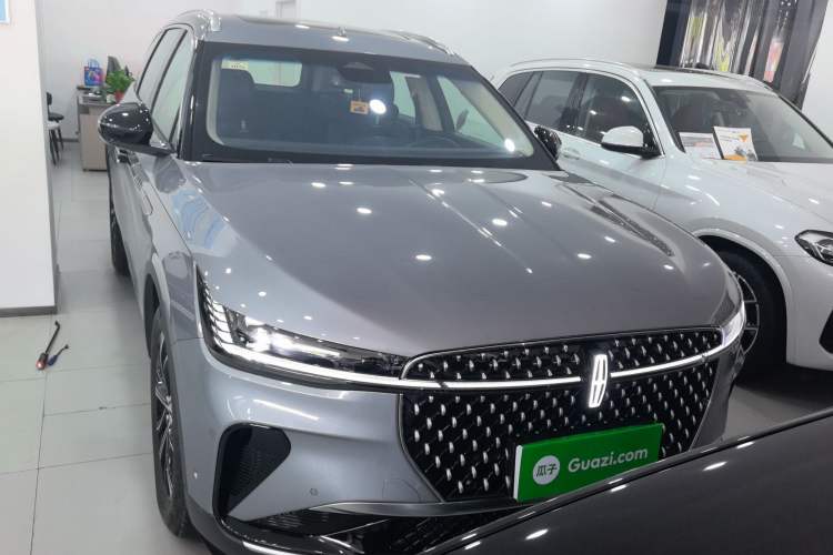 Used Lincoln Nautilus 2023 2.0T All-Wheel-Drive Luxury Edition
