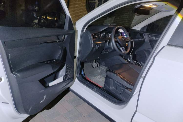 Used Skoda Kamiq 2021 1.5L Automatic Comfort Edition
