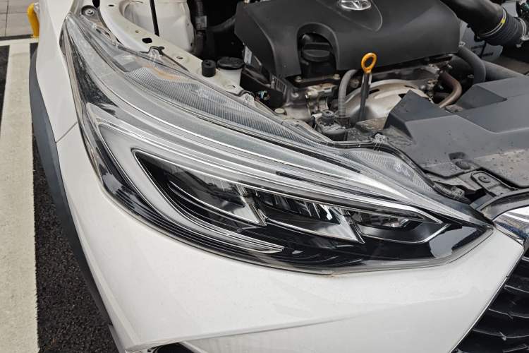 Used Toyota YARiS L Zhi Xuan 2022 X-Trail 1.5L CVT Leading PLUS Edition Right Front Headlight