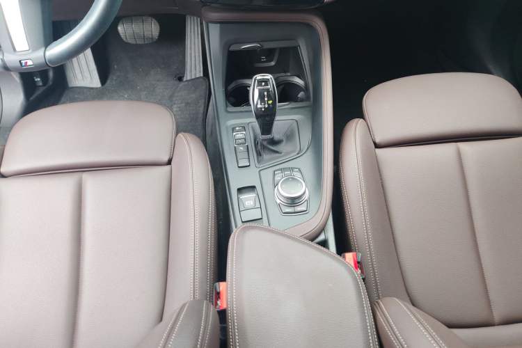 Used BMW X1 2022 sDrive25Li Leading Model
