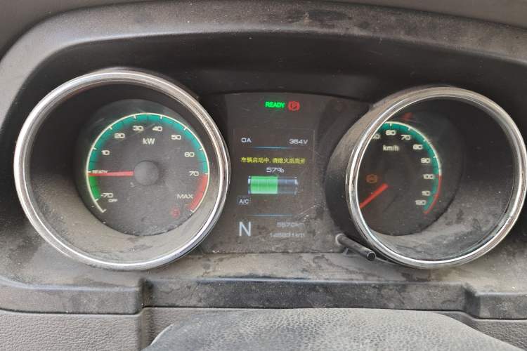 Used Dongfeng Yufeng EM26 2023 Standard Edition 41.472 kWh Henan Lithium Power Instrument Cluster