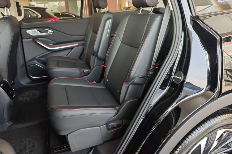 Used Hongqi HS7 PHEV 2025 Model 2.0T PHEV Two-Wheel Drive Qi Xiang Edition 6-Seater