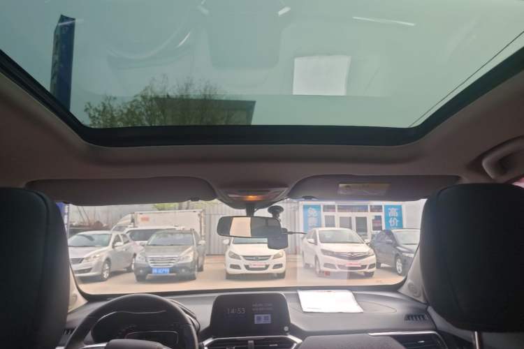Used Baojun 510 2019 1.5L Manual Prestige Version China V Emission Standard Headliner