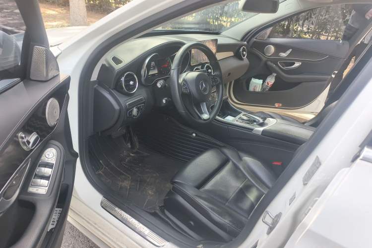 Used Mercedes-Benz C-Class 2017 C 180 L Sport Edition Driver Seat