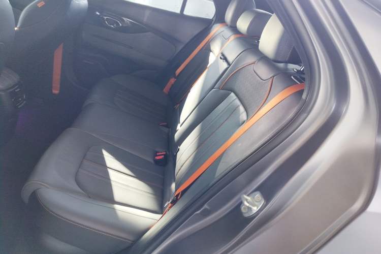 Used GAC Trumpchi EMPOW 2022 270T DCT J16 R-Style Track Edition
