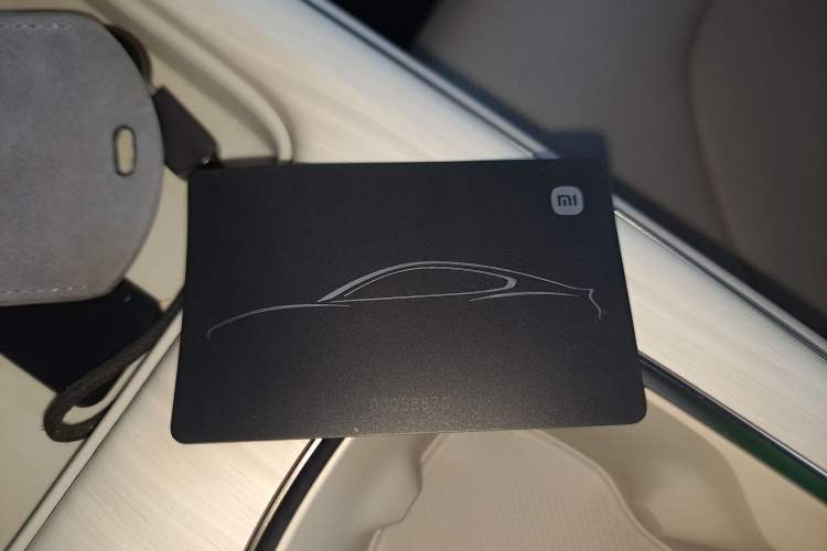 Used Xiaomi Auto SU7 2024 Rear-Drive Ultra-Long Range Advanced Pro-Level Intelligent Driving Version Vehicle Key