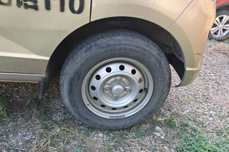 Used Wuling Rongguang S 2021 1.2L Standard Edition Air-Conditioned 5-Seater LSI