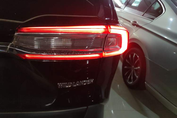 Used Toyota Wildlander 2021 2.0L CVT Two-Wheel Drive Luxury Edition
