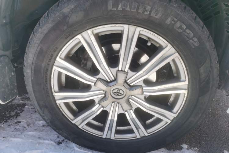 Used Toyota Land Cruiser 2016 4.0L Gasoline 8-Seater Middle East Version
