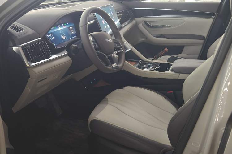 Used BYD Song PLUS New Energy 2024 HONOR Edition DM-i 110km Flagship Model