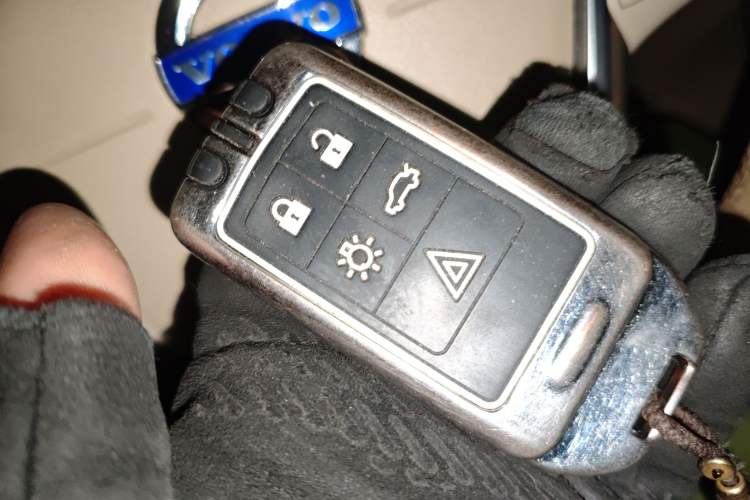 Used Volvo S80L 2009 2.5T ZhiZun Edition