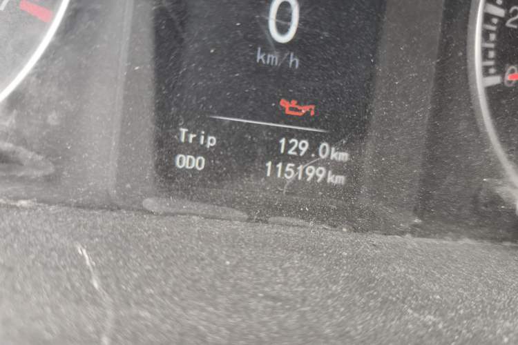 Used Golden Dragon Hiace 2021 1.8L Gasoline Version Long Wheelbase High-Roof Model LJ4A18Q6 Odometer Close Up