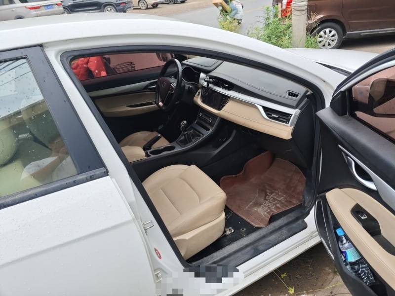 Used Geely Auto Emgrand 2018 1.5L Manual Luxury Model — 29