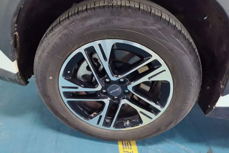 Used JETOUR Dashing 2025 1.5T DCT Luxury Edition
