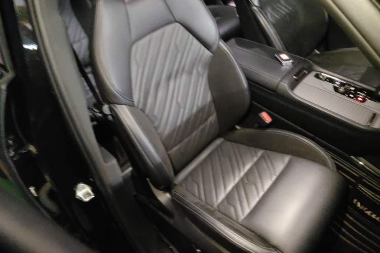 Used Lynk & Co 09 EM-P 2021 2.0T PHEV Halo Six-Seater