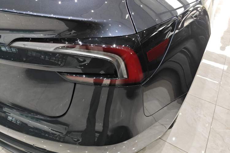Used Tesla Model 3 2025 Rear-Wheel-Drive Version Right Rear Taillight