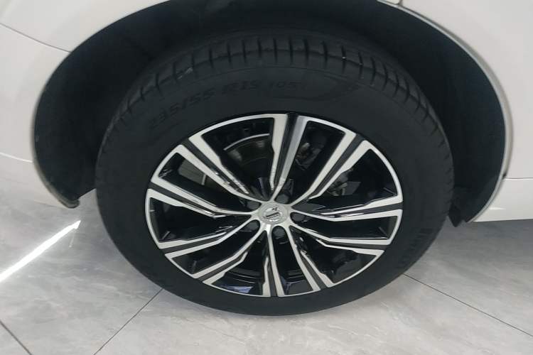 Used Volvo XC60 2022 B5 4x4 Smart Luxury Edition