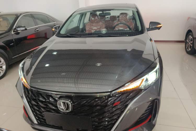 Used CHANGAN Eado 2025 PLUS 1.4T Dual-Clutch High-Energy Version Front