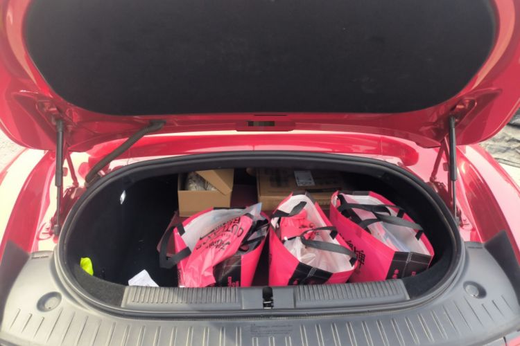 Used MG Cyberster 2024 501km Charming & Heartwarming Edition
