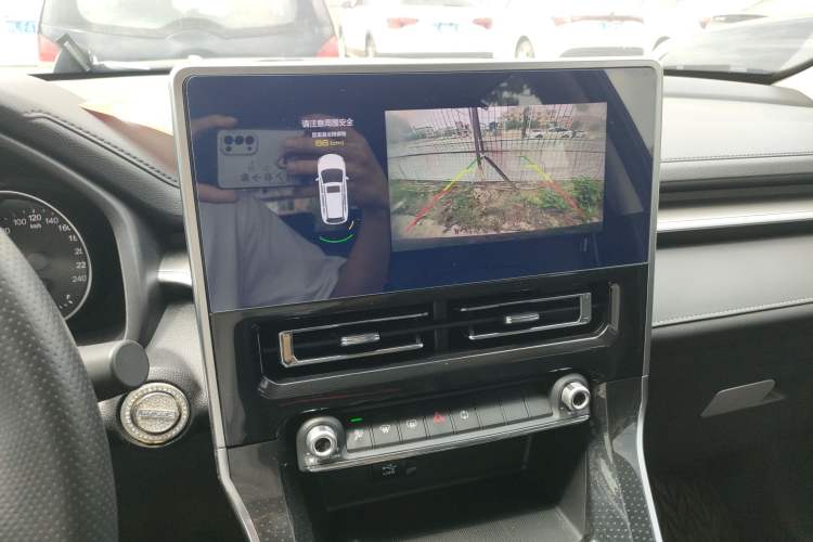 Used Haval M6 2021 PLUS 1.5T DCT Luxury Smart Connectivity Model