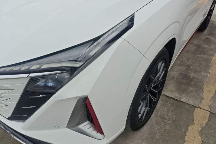 Used Oshan Z6 2022 Blue Whale 1.5T DCT Smart Edition Urban Version
