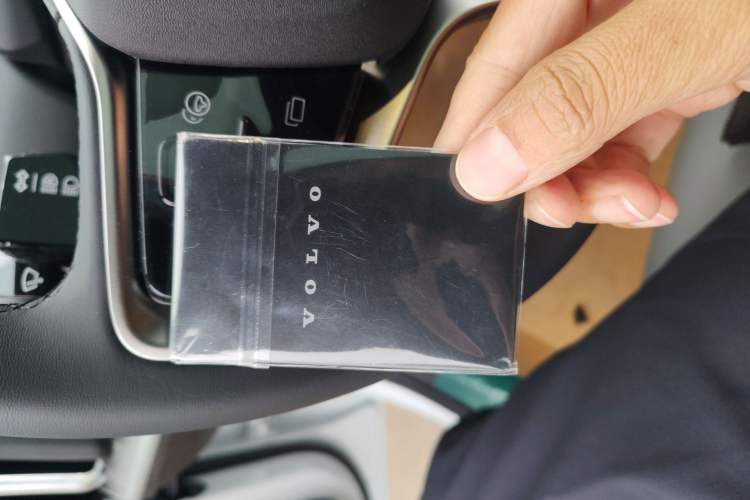 Used Volvo EX30 2025 Rear-Drive Long-Range Version Ultra
