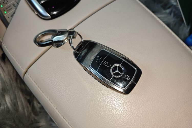 Used Mercedes-Benz S-Class 2014 S 320 L Business Model Vehicle Key