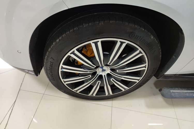 Used Denza N9 2025 Prestige Version