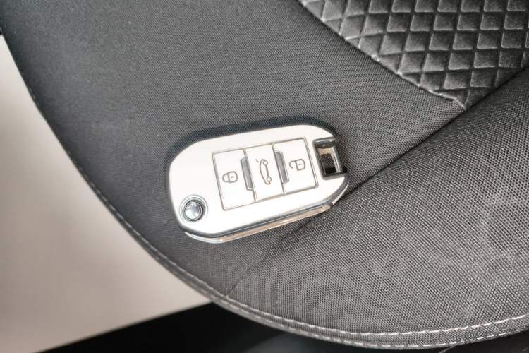 Used Citroen Elysee 2017 1.6L Manual Fashion Model
