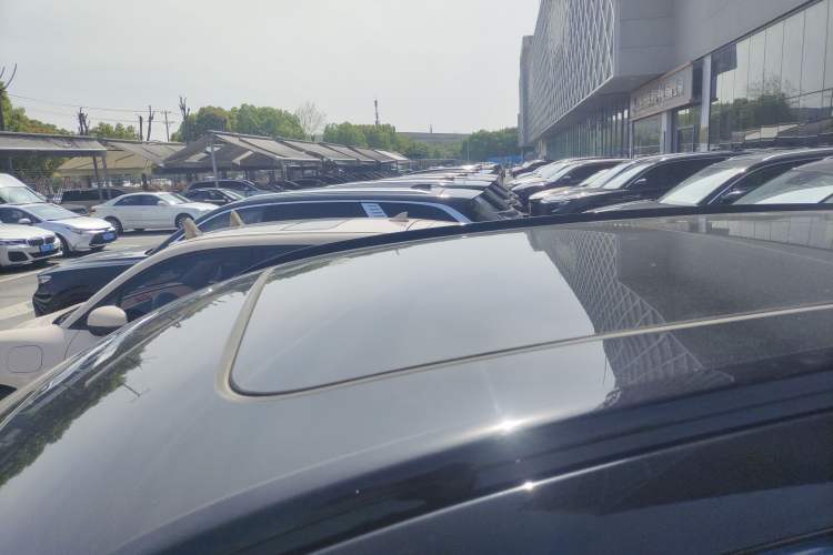 Used Nio ES8 2020 580 km Range Six-Seater Version Roof