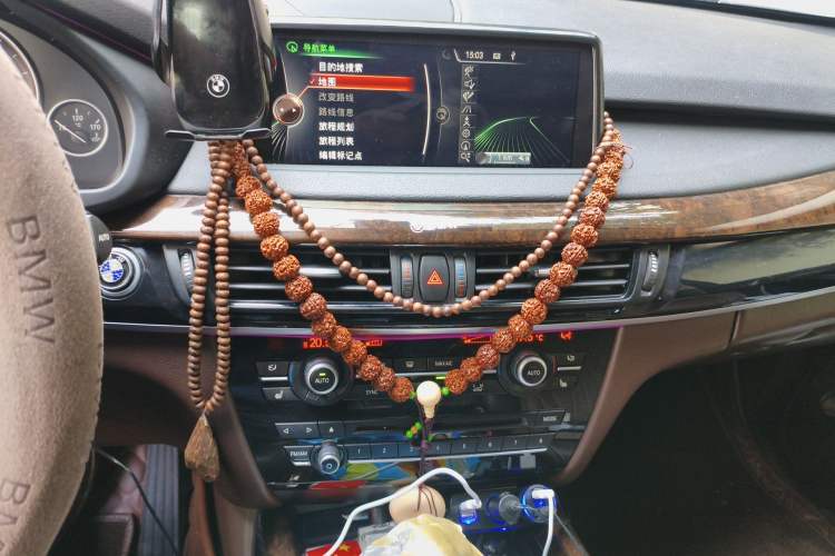 Used BMW X5  Audio And AC Panel