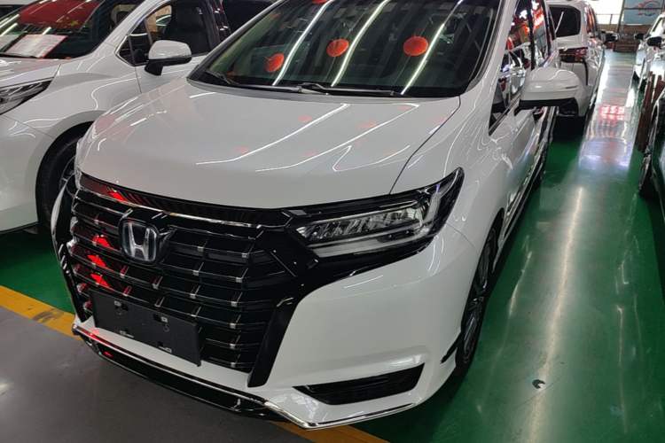 Used Honda Elysion 2022 2.0L eHEV Luxury Edition