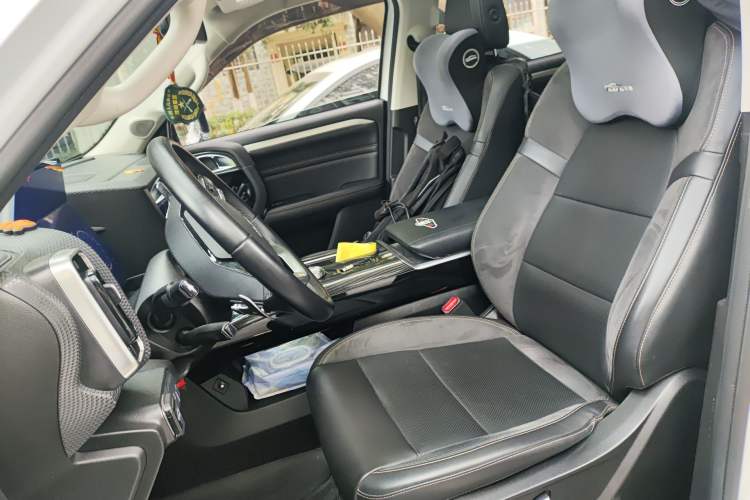 Used Haval DARGO 2021 2.0T DCT All-Wheel-Drive "Hao Tian Quan" Edition Left Front Seat