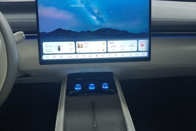 Used Deepal L07 2024 230Max Qiankun Intelligent Driving ADS SE Range-Extended Version