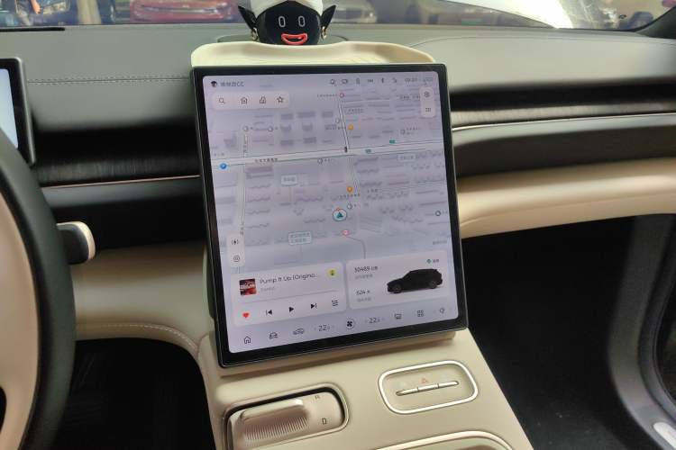 Used Nio ES6 2024 75 kWh