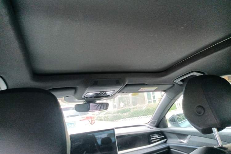 Used Volkswagen Passat 2025 Pro 380TSI Starry Dragon Luxury Edition Headliner