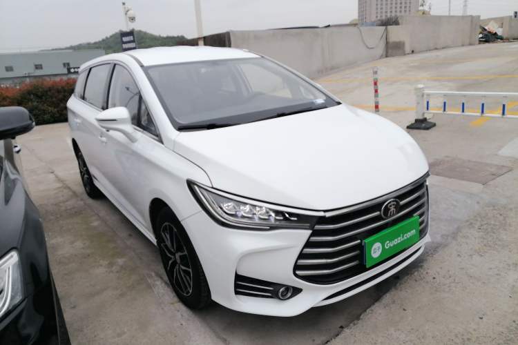 Used BYD Song MAX 2017 1.5T Automatic Smart Connect Luxury 7-Seater
