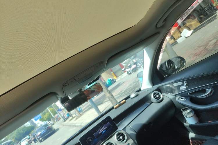 Used Mercedes-Benz C-Class 2019 Updated C 260 L Headliner