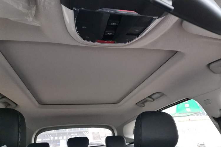 Used EXEED Lingyun 2021 290T Two-Wheel Drive Starry Edition Headliner