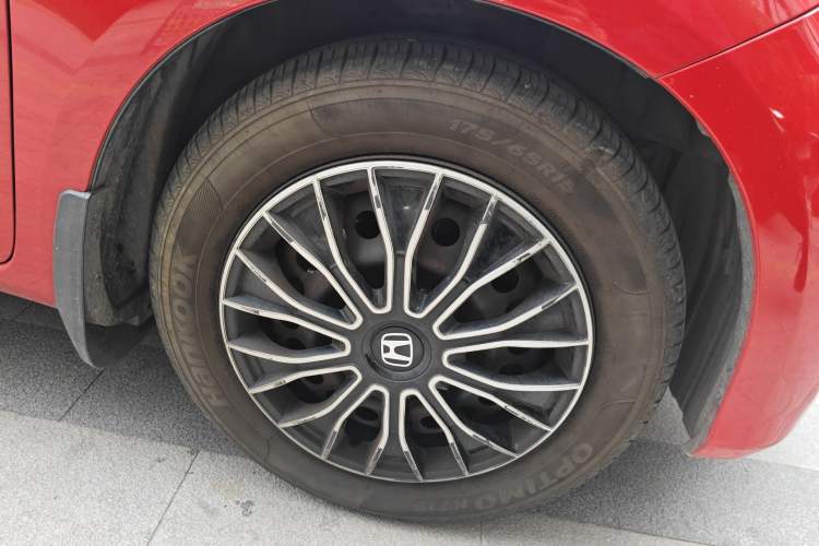 Used Honda Fit 2011 1.3L manual Comfort version Right Front Wheel Hub