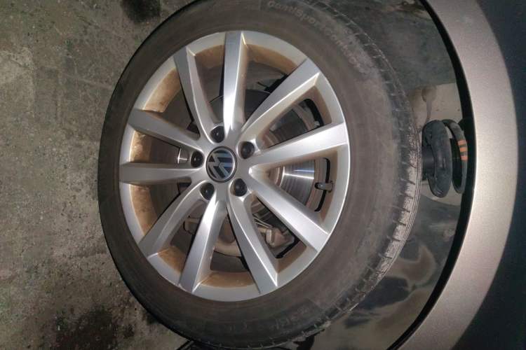 Used Volkswagen Magotan 2012 Travel Edition 2.0 TSI Comfort Version