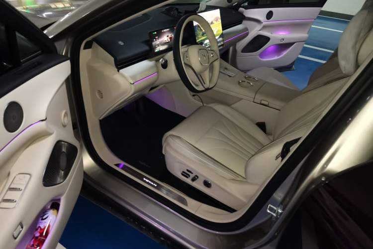 Used VOYAH Lantu Chiguang L 2026 Four-Wheel-Drive Ultra
