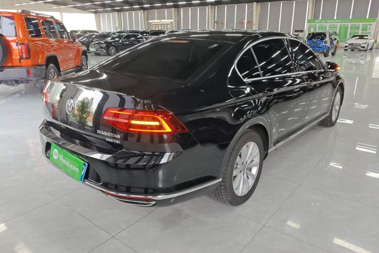 Used Volkswagen Magotan 2019 330TSI DSG Leading Edition China V Standard