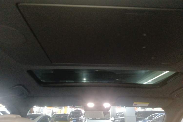 Used Li Auto L9 2025 Ultra Smart Refreshed Edition Headliner