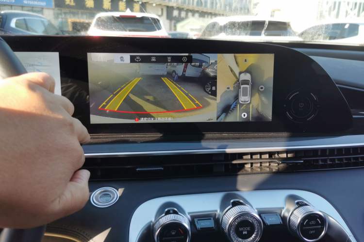 Used EXEED Stellar 2023 400T Two-Wheel Drive Comfort Edition