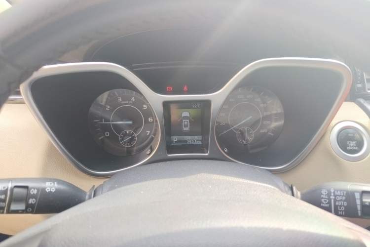 Used JMC Yusheng S330 2016 1.5L GTDi Automatic Two-Wheel Drive Flagship Edition Instrument Cluster