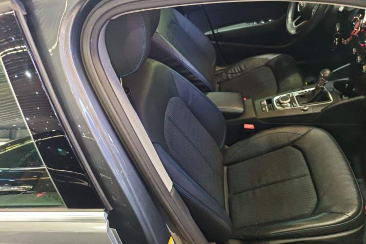 Used Audi A3 2019 Sportback 35 TFSI Fashion Edition China VI Emission Standard