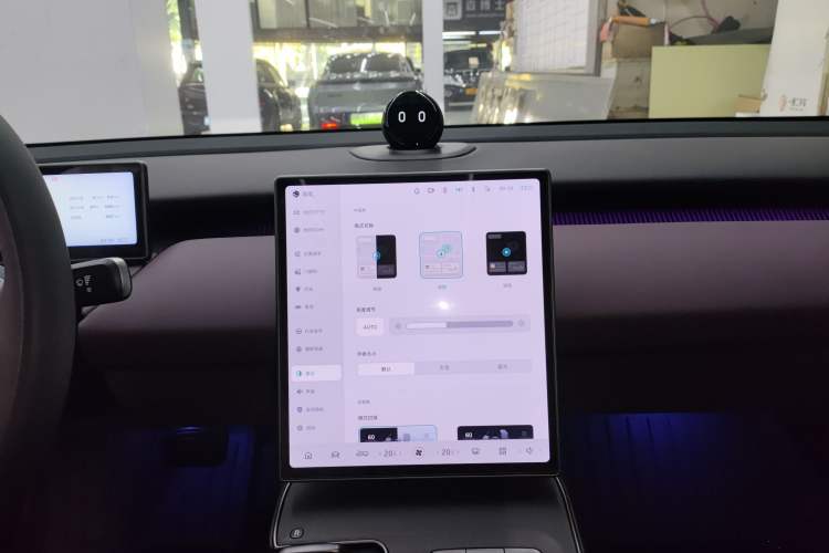 Used Nio ET5T 2024 75kWh Touring Audio And AC Panel